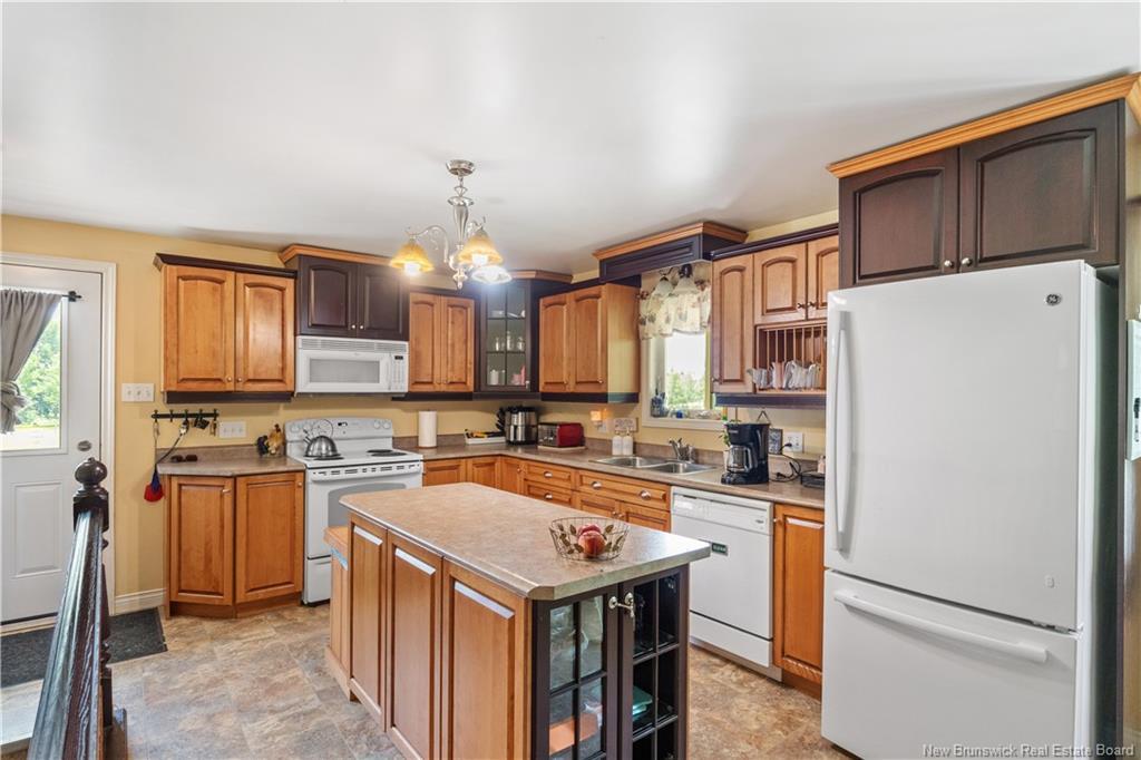 18 Petite Branche Rd, Acadieville, NB