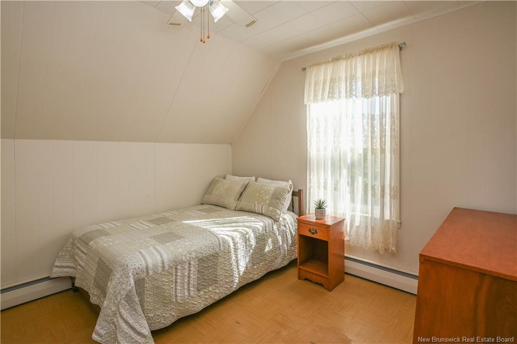 351 Saint-Pierre E. Blvd, Caraquet, NB