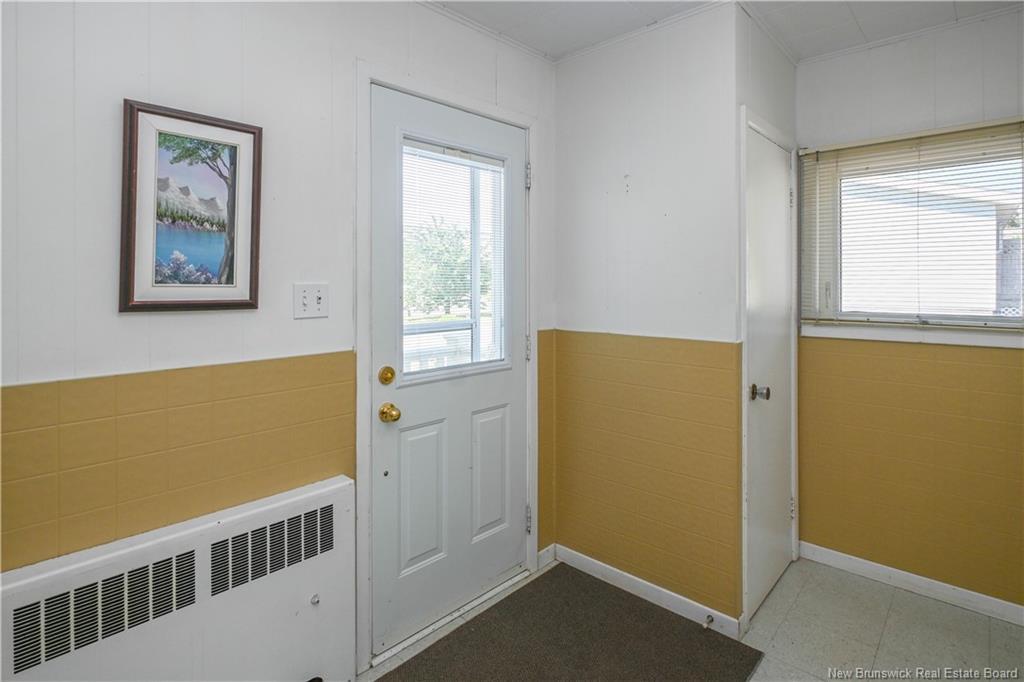 351 Saint-Pierre E. Blvd, Caraquet, NB