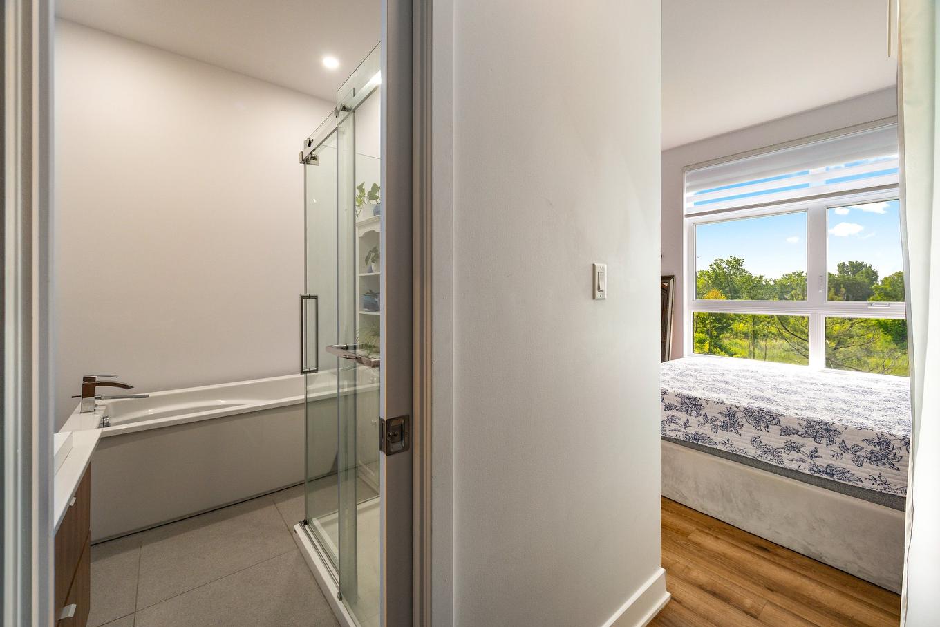 Ensuite bathroom - 404-191 Rue De Langloiserie, Rosemère, QC - Indoor