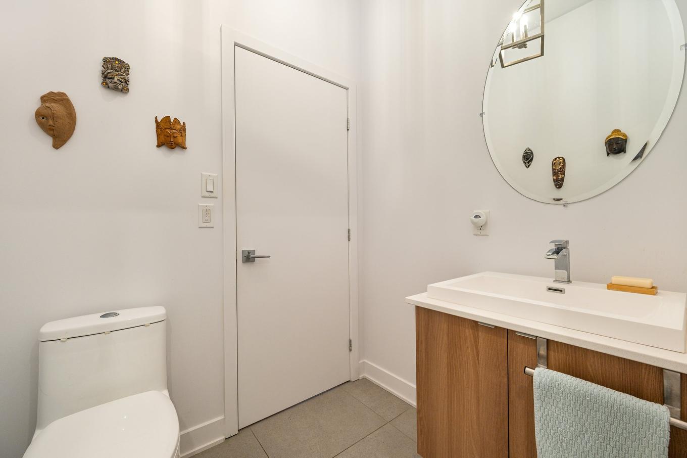 Powder room - 404-191 Rue De Langloiserie, Rosemère, QC - Indoor Photo Showing Bathroom