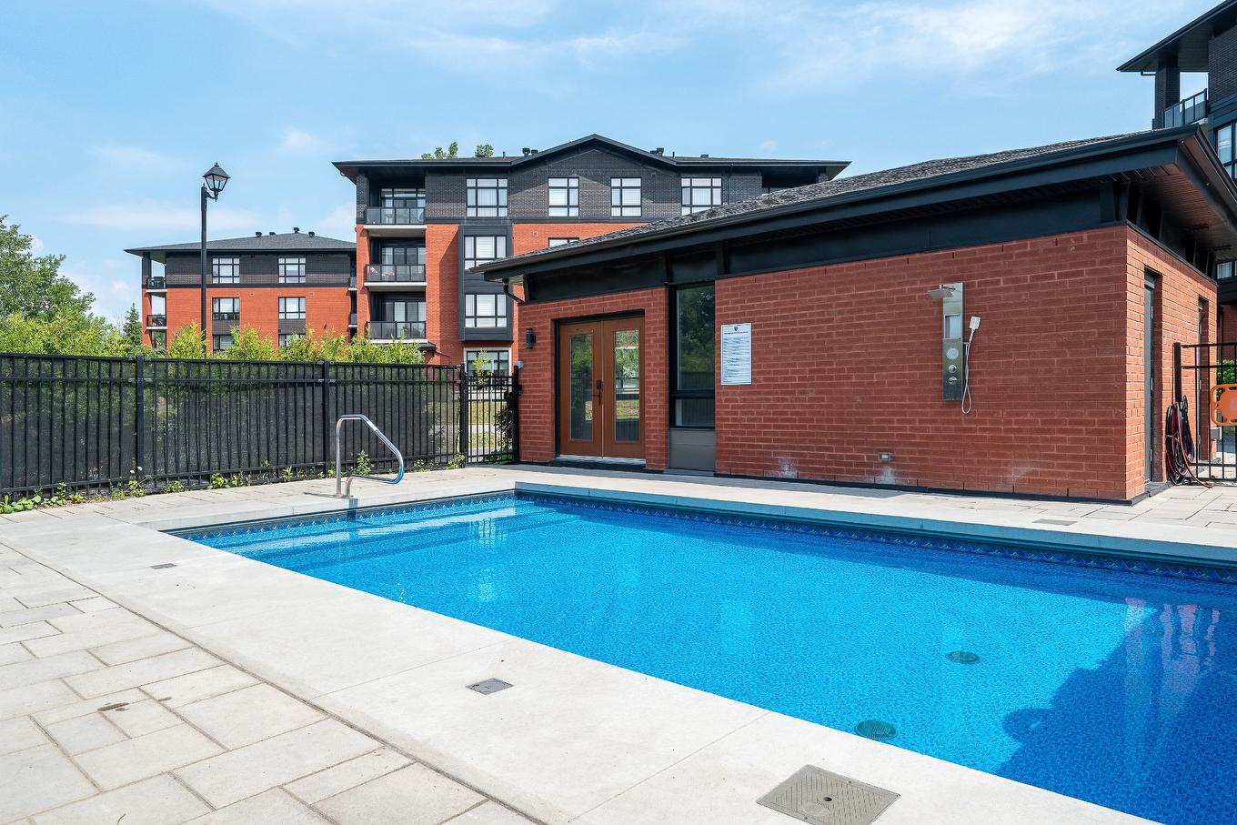 Pool - 404-191 Rue De Langloiserie, Rosemère, QC - Outdoor With In Ground Pool