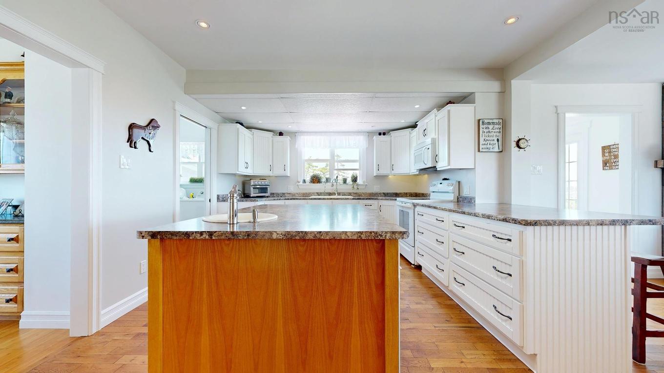 3009 Main Street, Clark'S Harbour, NS