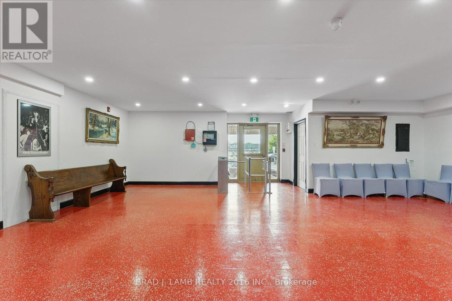 2261 Dundas Street W, Toronto, ON