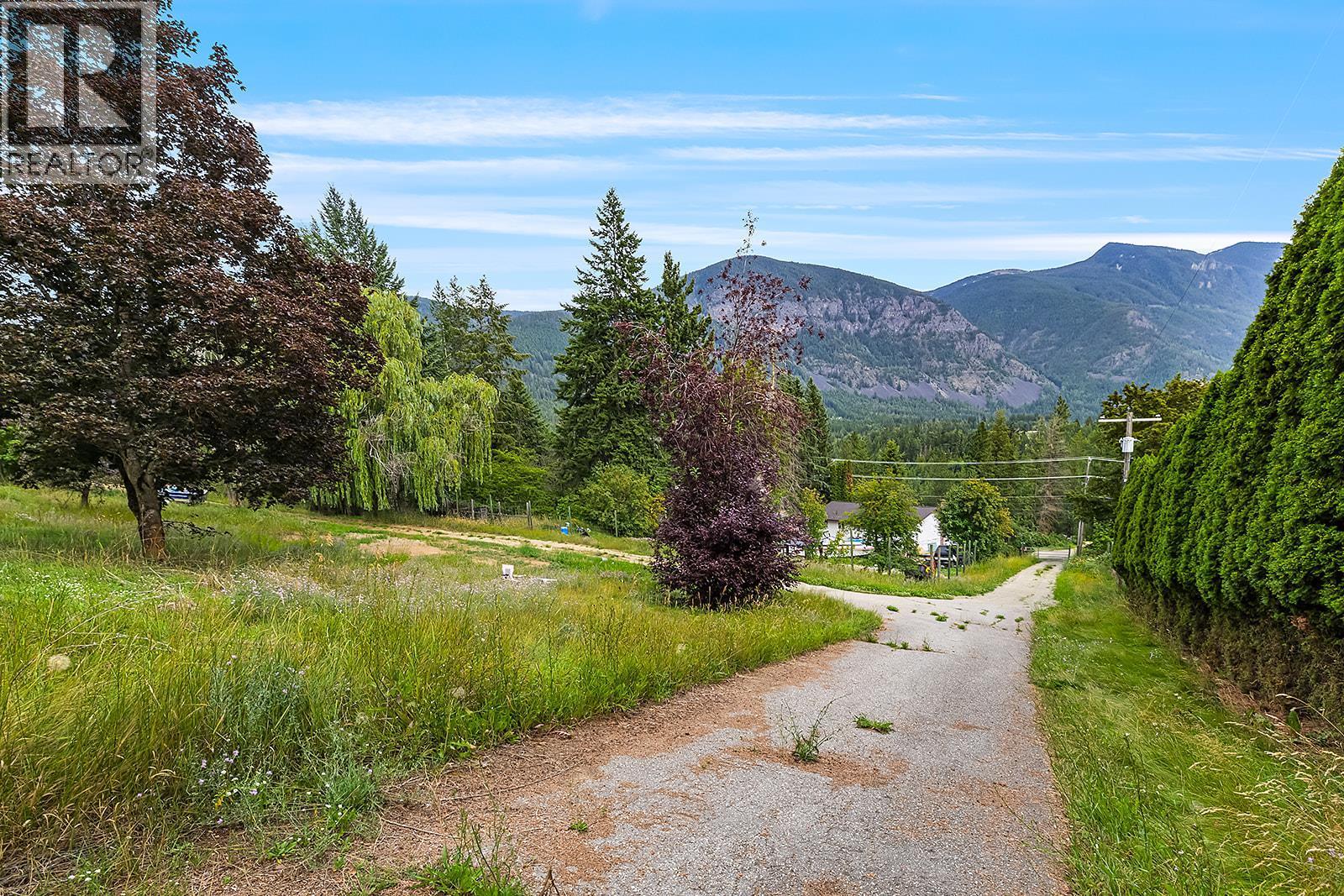 3930 3 Highway, Erickson, BC