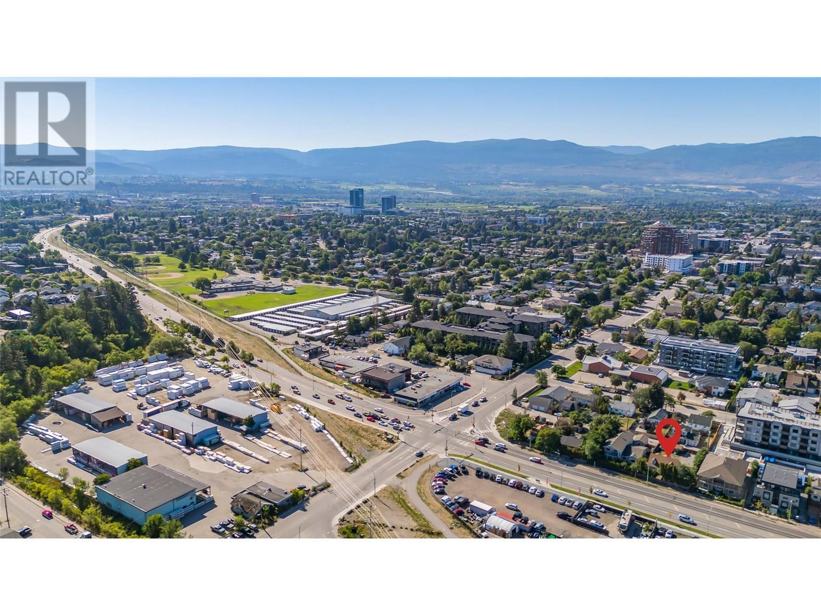 1069 Clement Avenue, Kelowna, BC