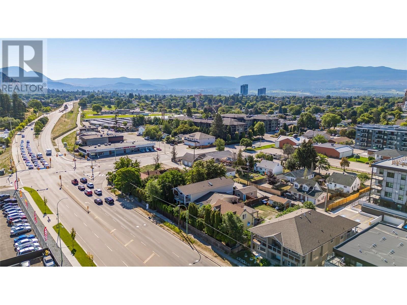 1069 Clement Avenue, Kelowna, BC