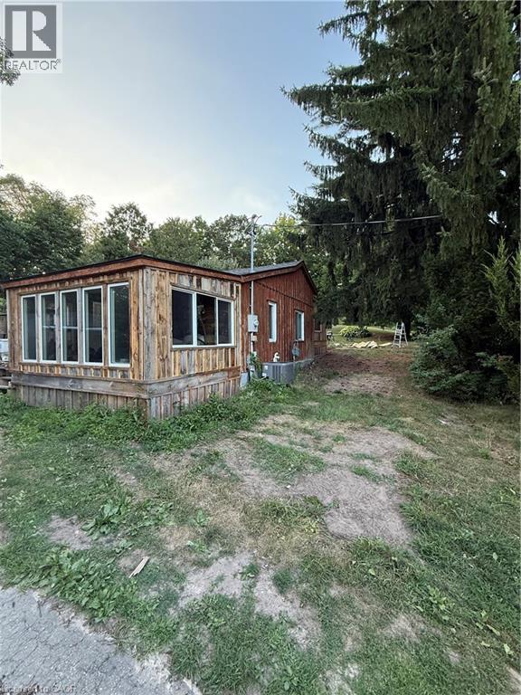 17 Queen Street N, Scotland, ON - Outdoor