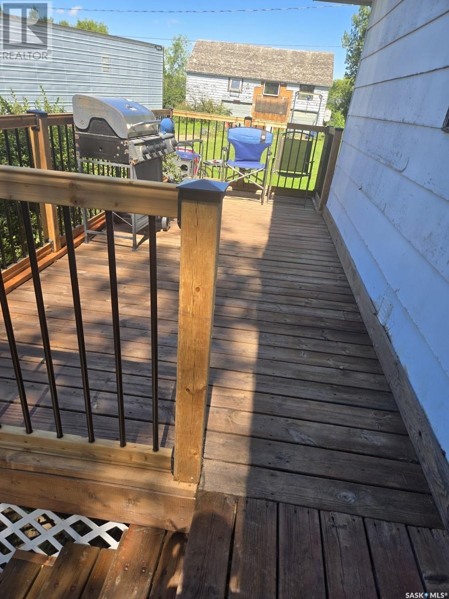 324 Norreys Street, Drake, SK - Outdoor With Deck Patio Veranda