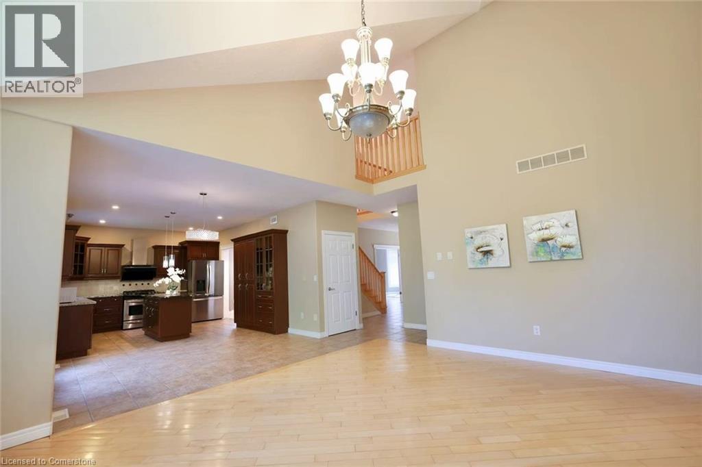 872 Creekside Drive, Waterloo, ON - Indoor Photo Showing Other Room