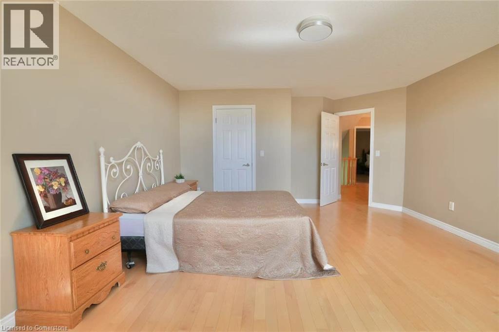 872 Creekside Drive, Waterloo, ON - Indoor Photo Showing Other Room