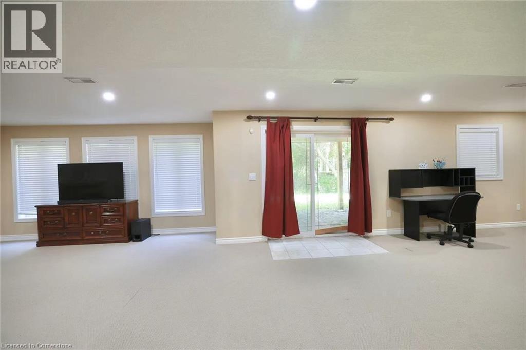 872 Creekside Drive, Waterloo, ON - Indoor