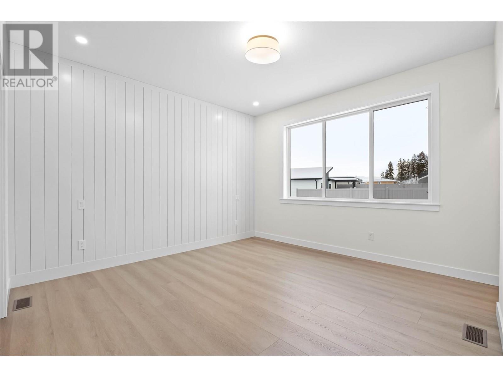 1294 Brechin Place, Kamloops, BC - Indoor Photo Showing Other Room