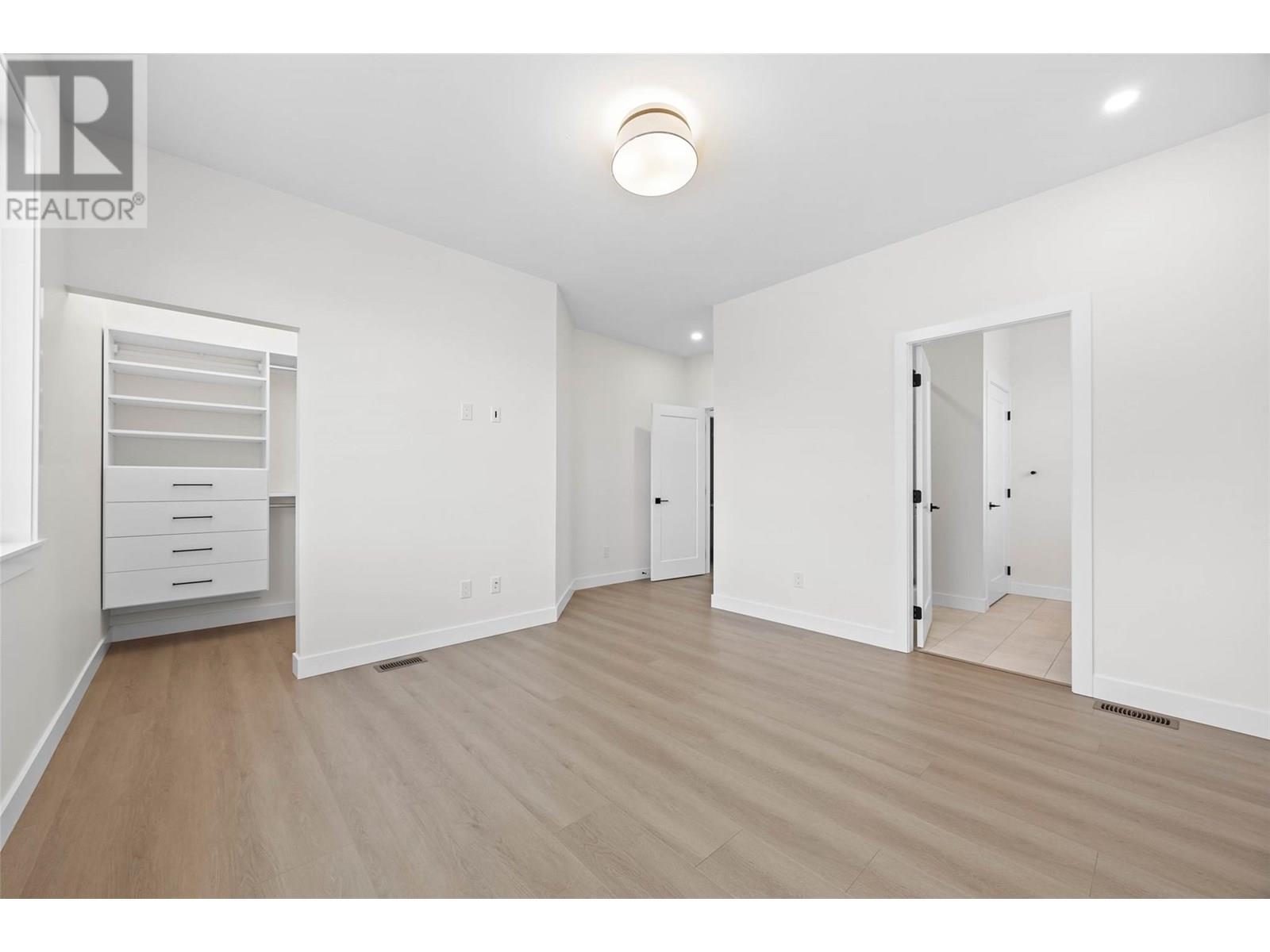 1294 Brechin Place, Kamloops, BC - Indoor Photo Showing Other Room