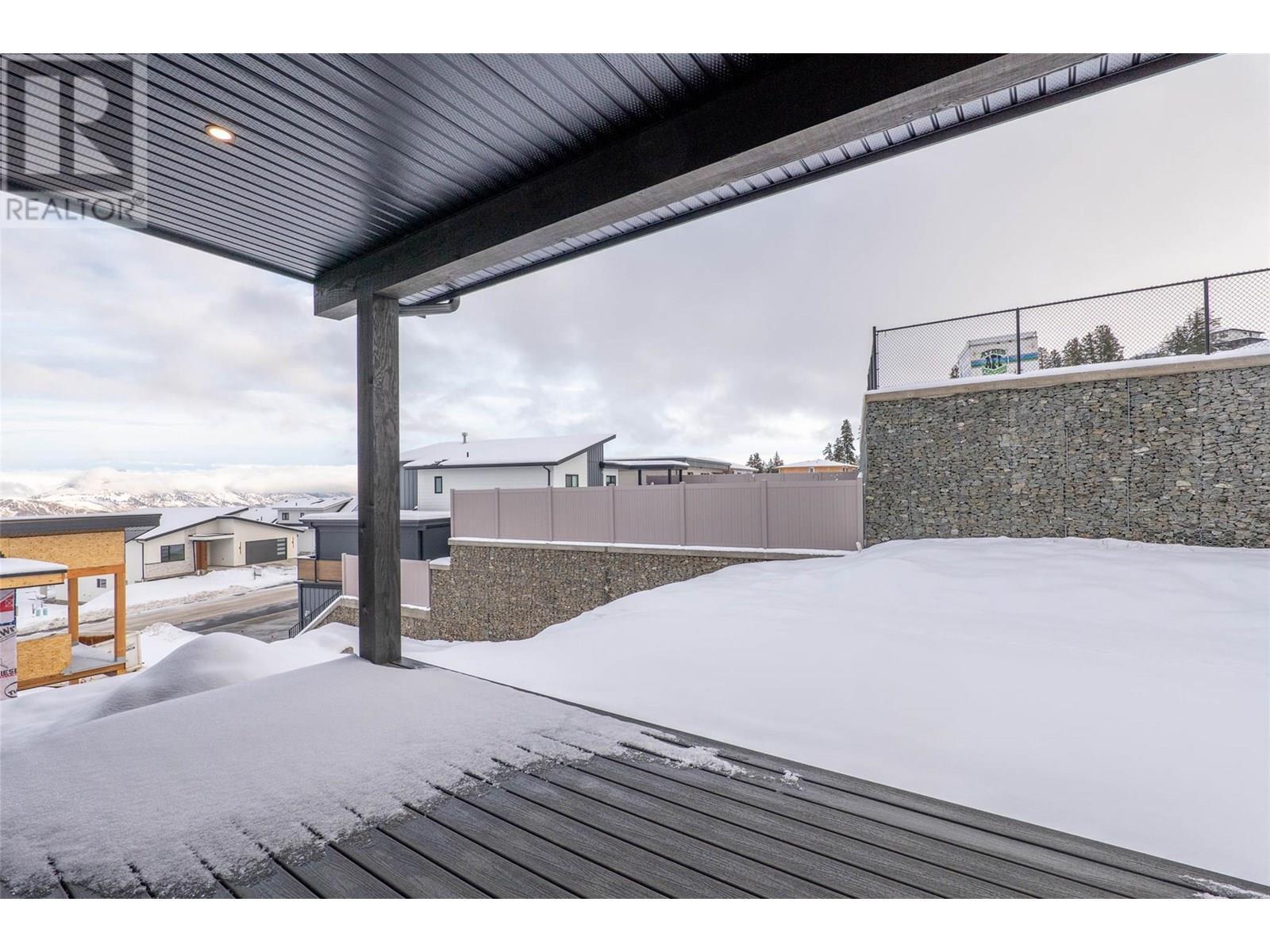 1294 Brechin Place, Kamloops, BC - Outdoor