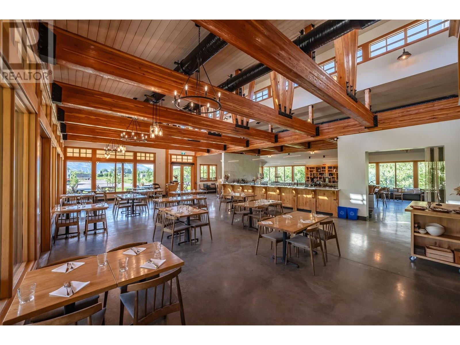 725 Mackenzie Road, Cawston, BC