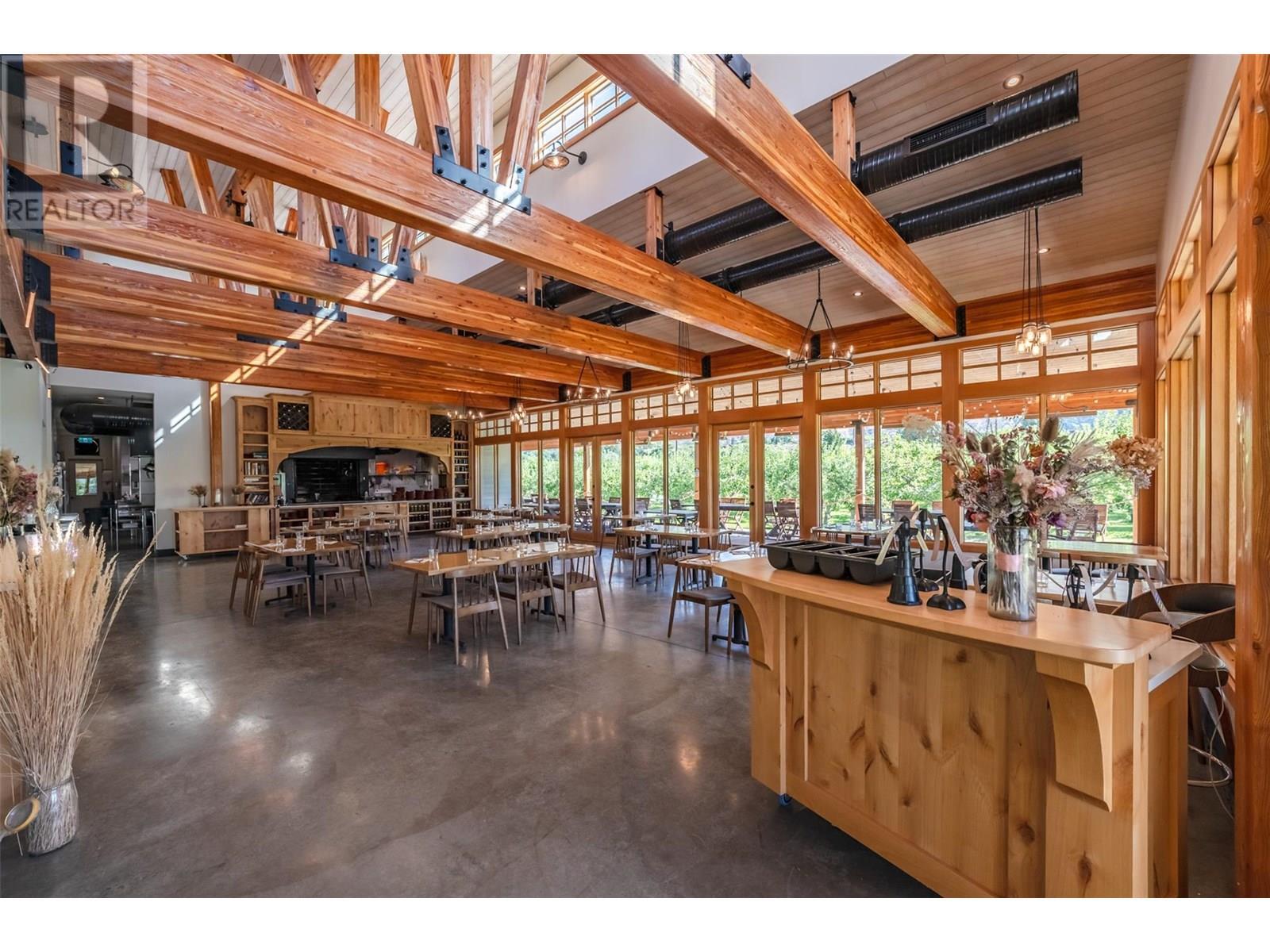 725 Mackenzie Road, Cawston, BC