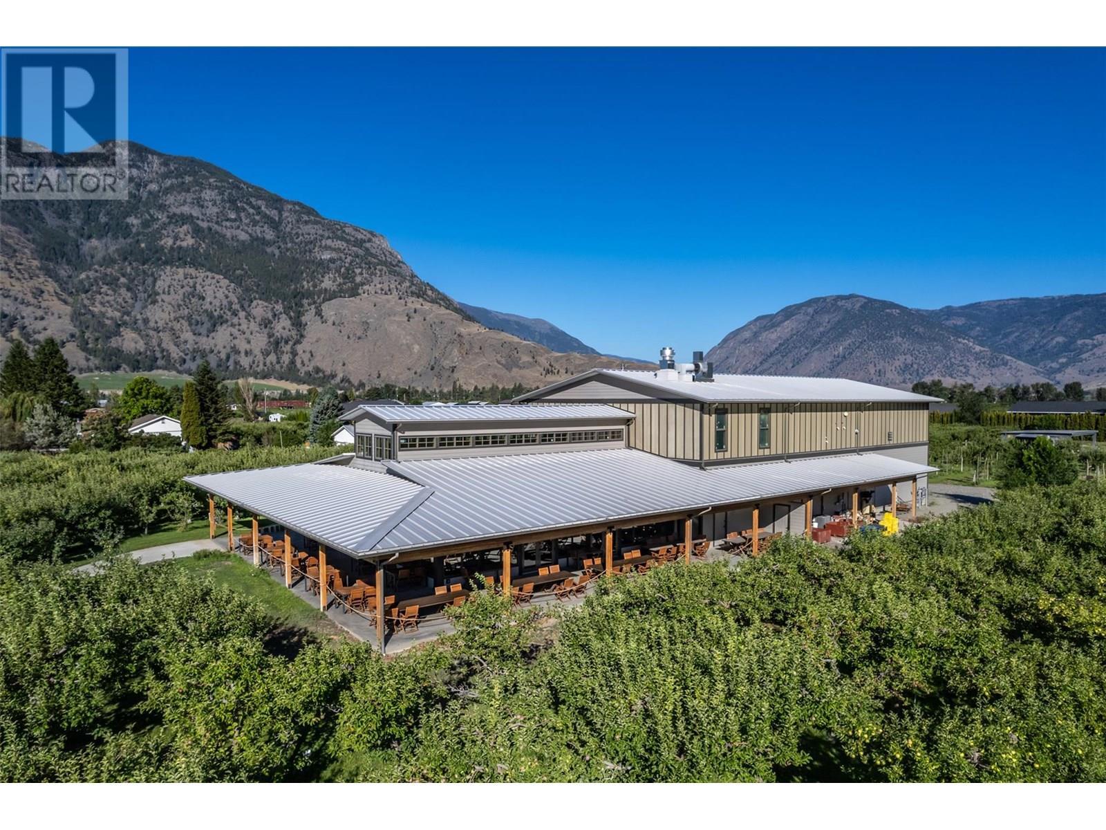 725 Mackenzie Road, Cawston, BC
