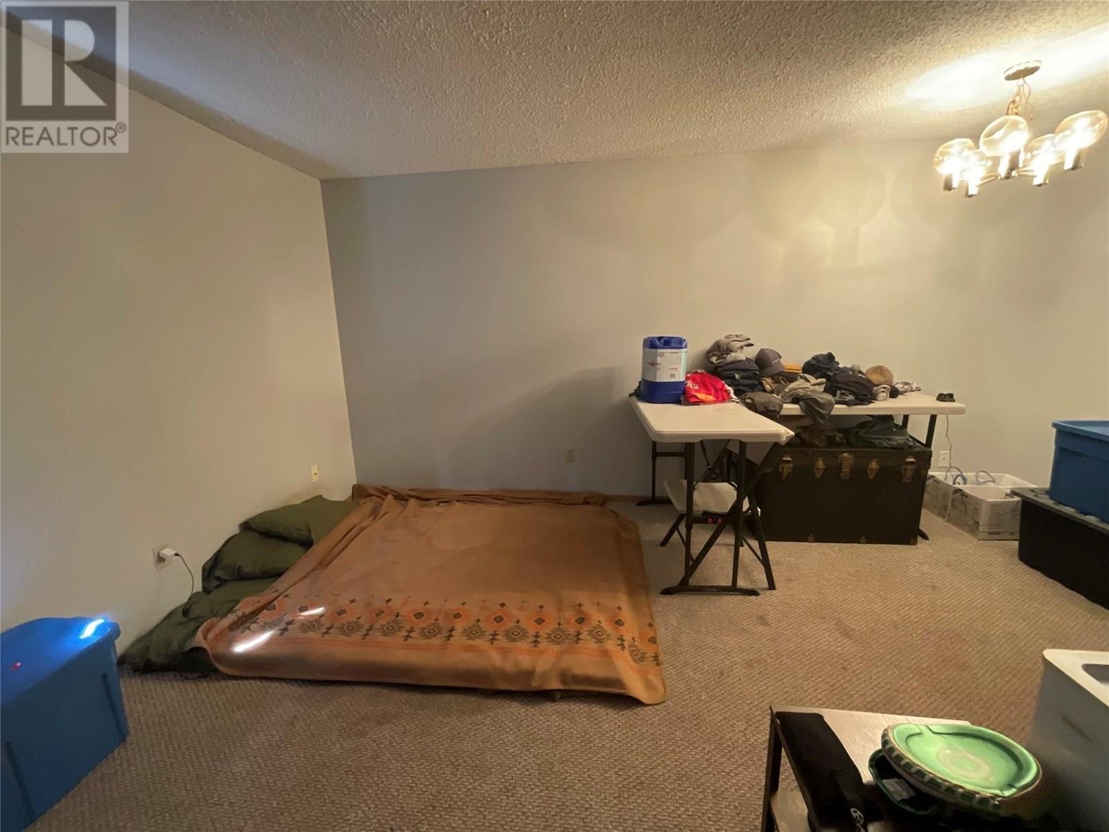 195 Chamberlain Crescent Unit# 202, Tumbler Ridge, BC - Indoor