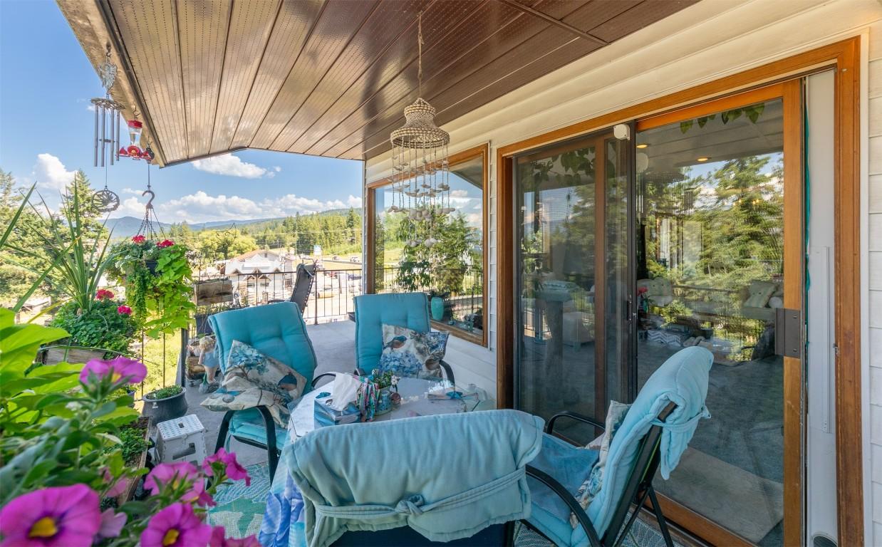 1-1261 Trans Canada Highway, Sorrento, BC - Outdoor With Deck Patio Veranda With Exterior