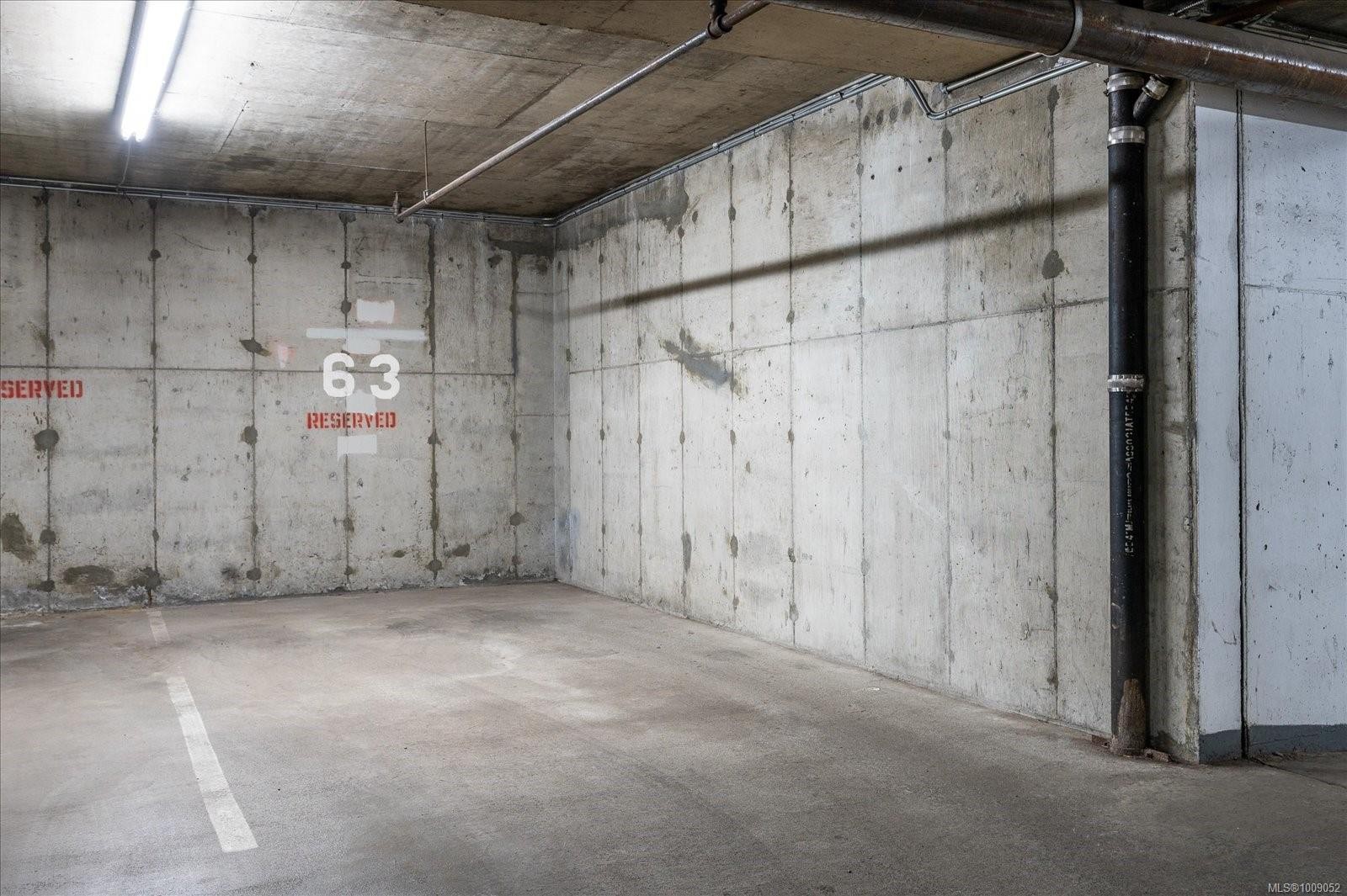 307-3555 Outrigger Rd, Nanoose Bay, BC - Indoor Photo Showing Other Room