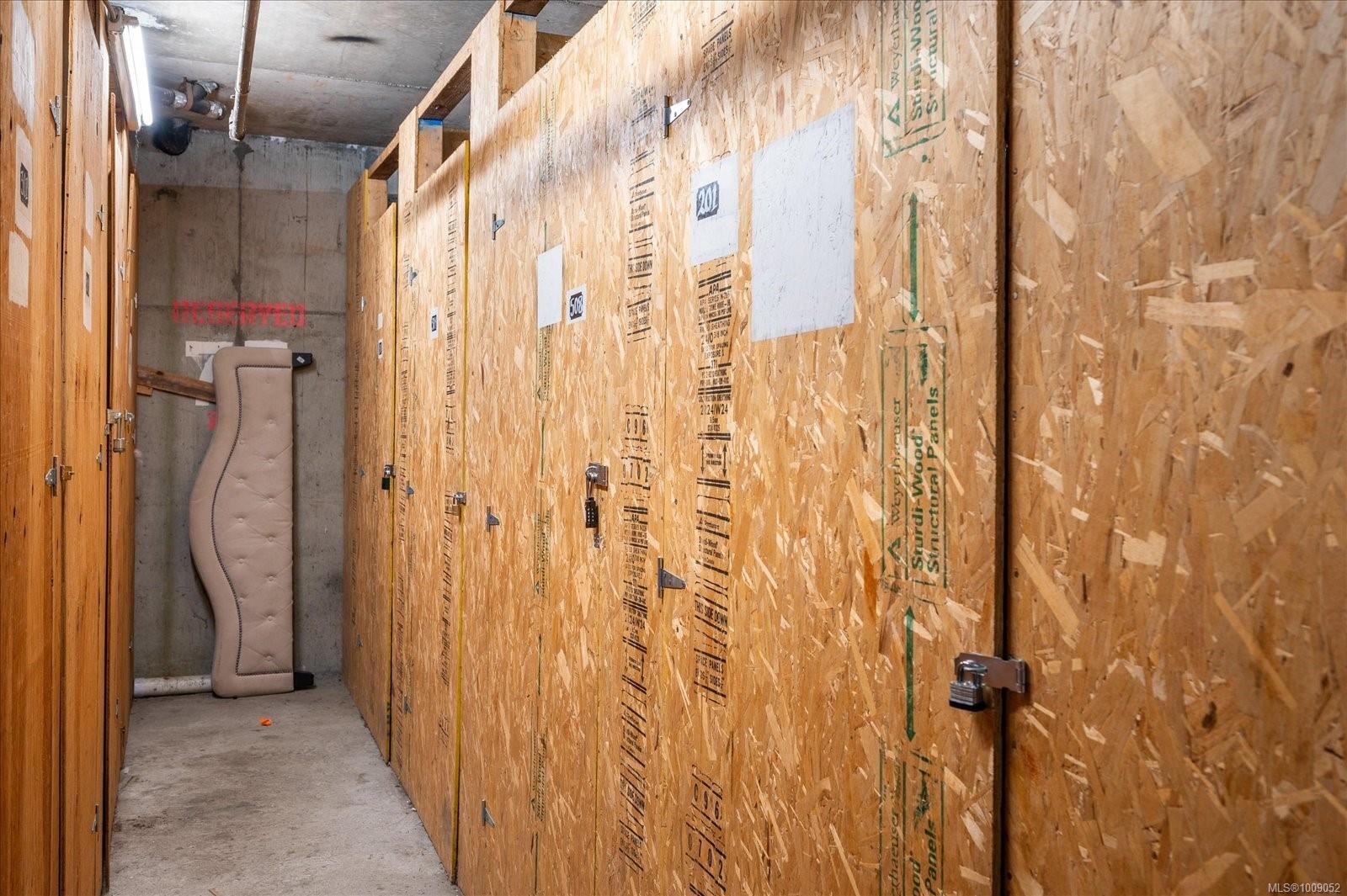 307-3555 Outrigger Rd, Nanoose Bay, BC - Indoor