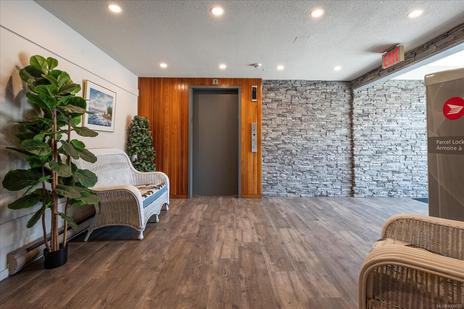 307-3555 Outrigger Rd, Nanoose Bay, BC - Indoor