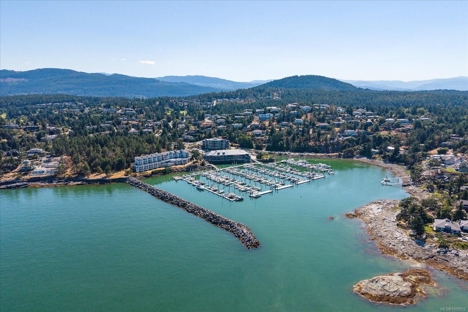 307-3555 Outrigger Rd, Nanoose Bay, BC - Outdoor With Body Of Water With View