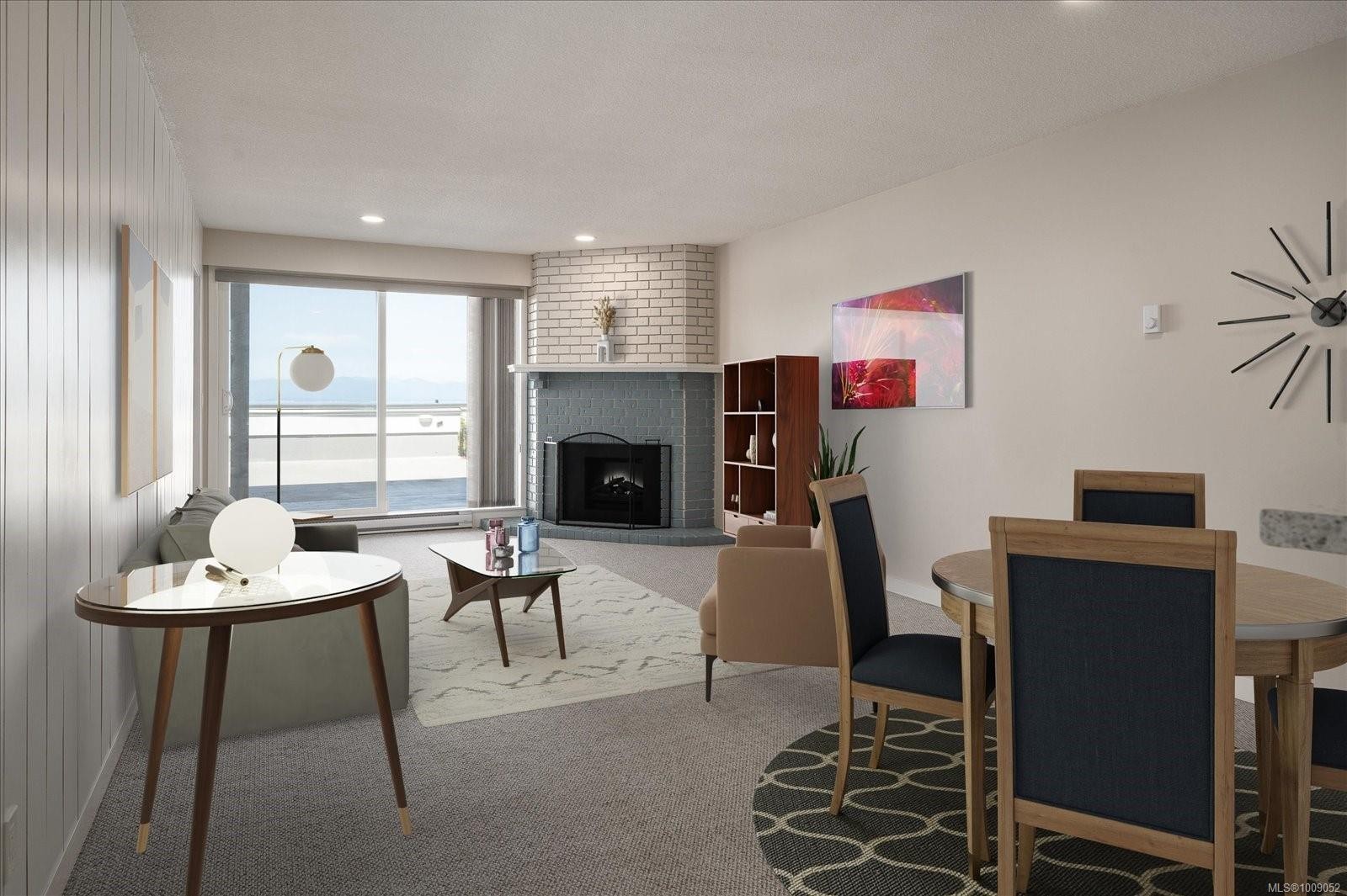 307-3555 Outrigger Rd, Nanoose Bay, BC - Indoor With Fireplace