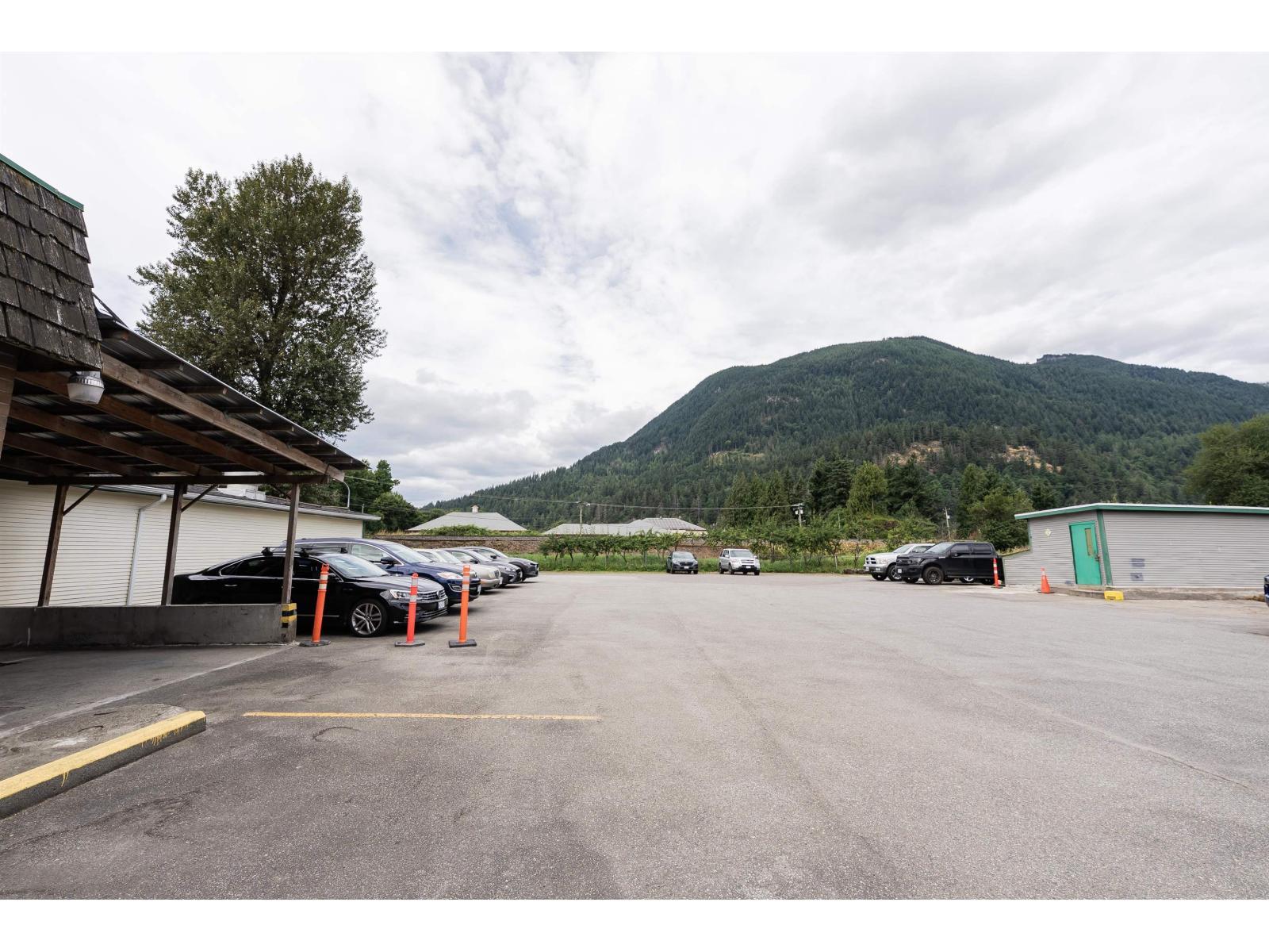 37165 Lougheed Highway, Mission, BC