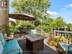 raised deck , perfect for BBQ -