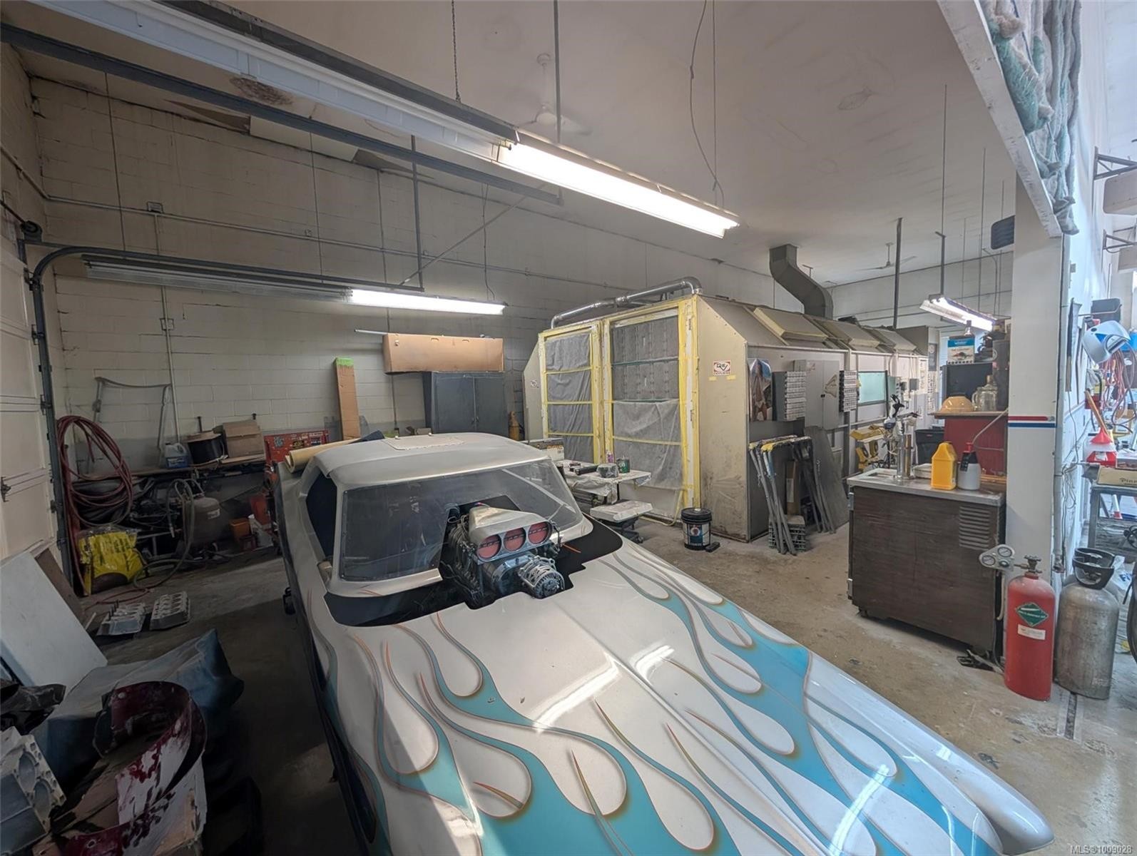 253 Fern Rd, Qualicum Beach, BC