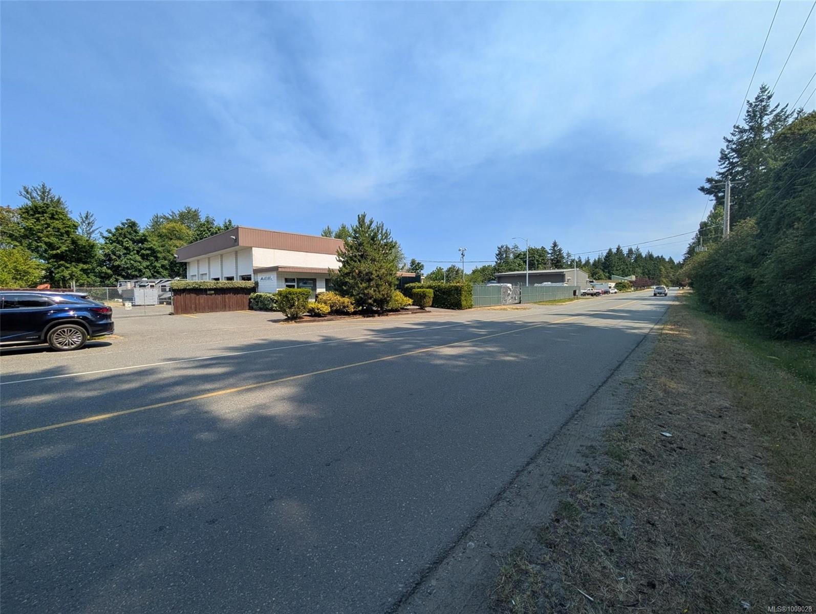 253 Fern Rd, Qualicum Beach, BC