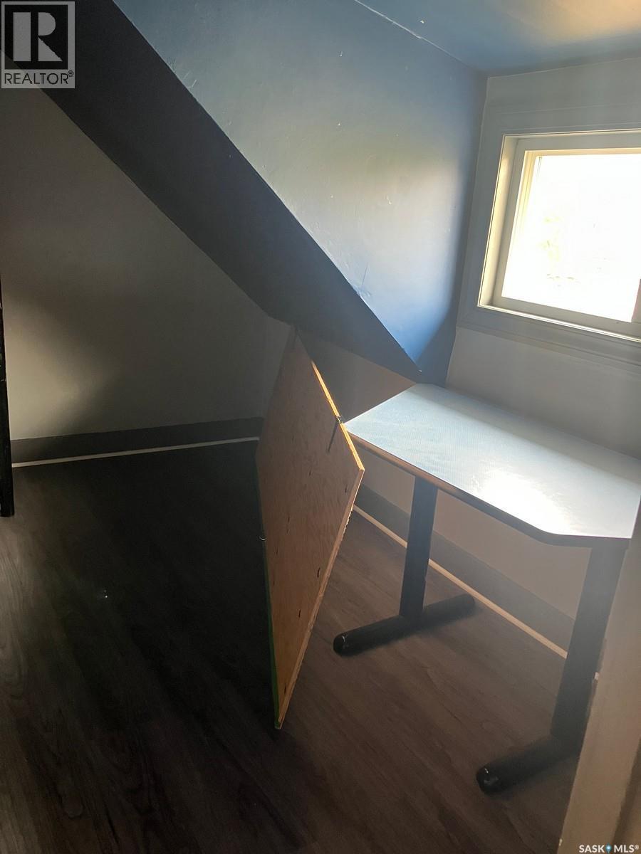 900 1St Street W, Nipawin, SK - Indoor Photo Showing Other Room