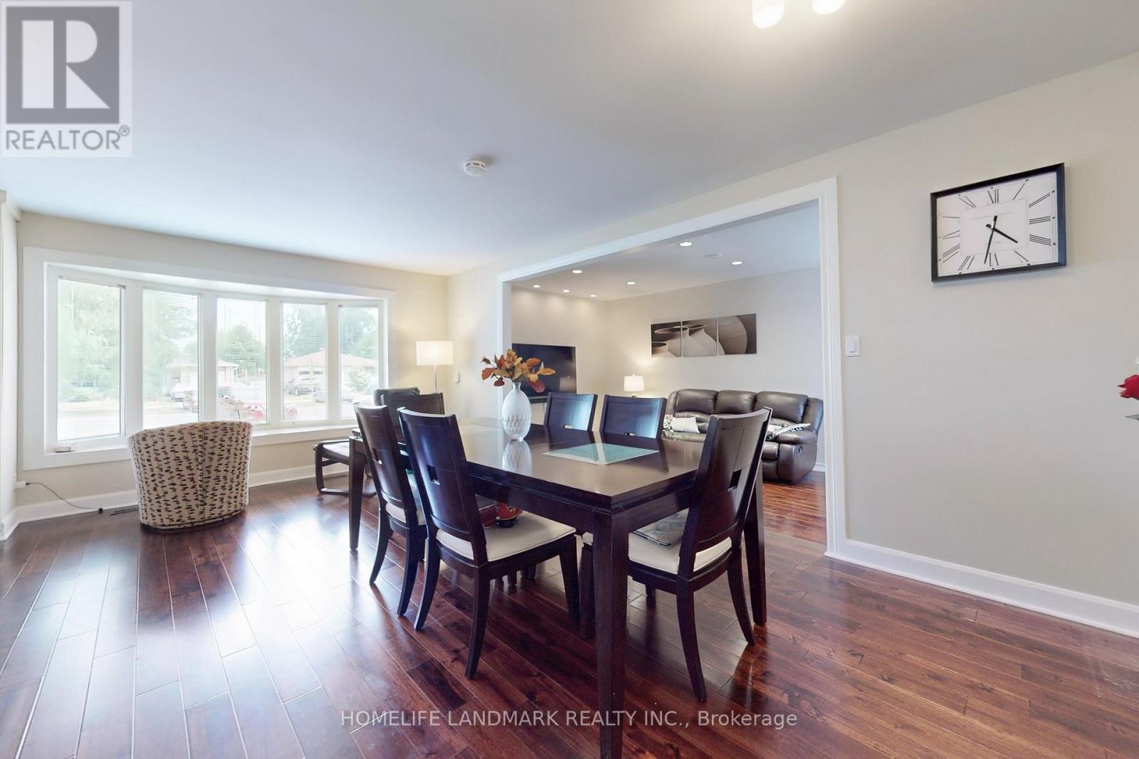 2603 Bromsgrove Road, Mississauga, ON - Indoor Photo Showing Dining Room