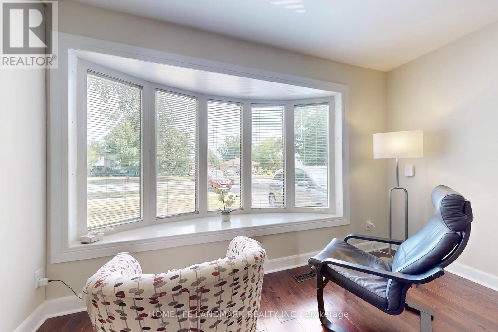 2603 Bromsgrove Road, Mississauga, ON - Indoor