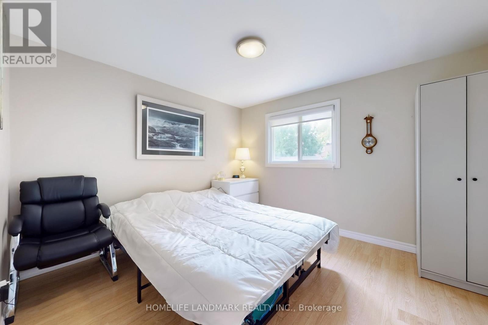 2603 Bromsgrove Road, Mississauga, ON - Indoor Photo Showing Bedroom