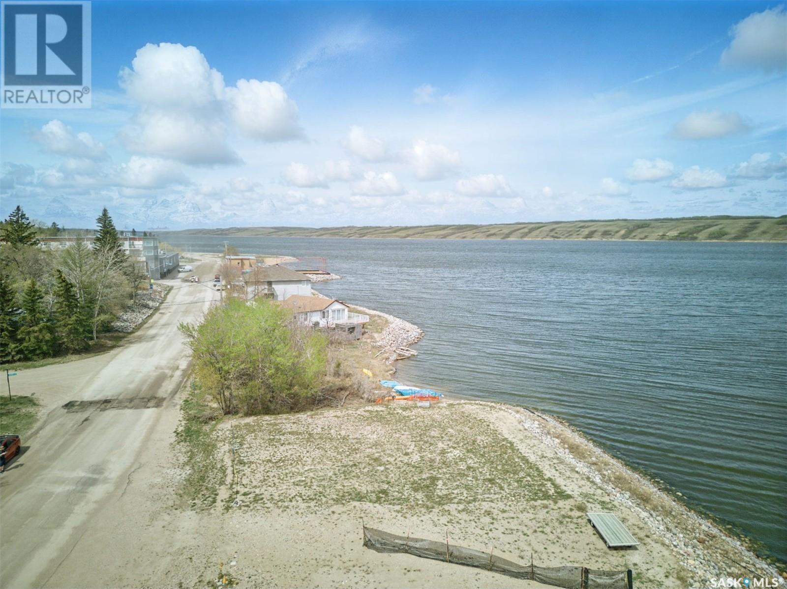 100 Maclachlan Avenue, Manitou Beach, SK