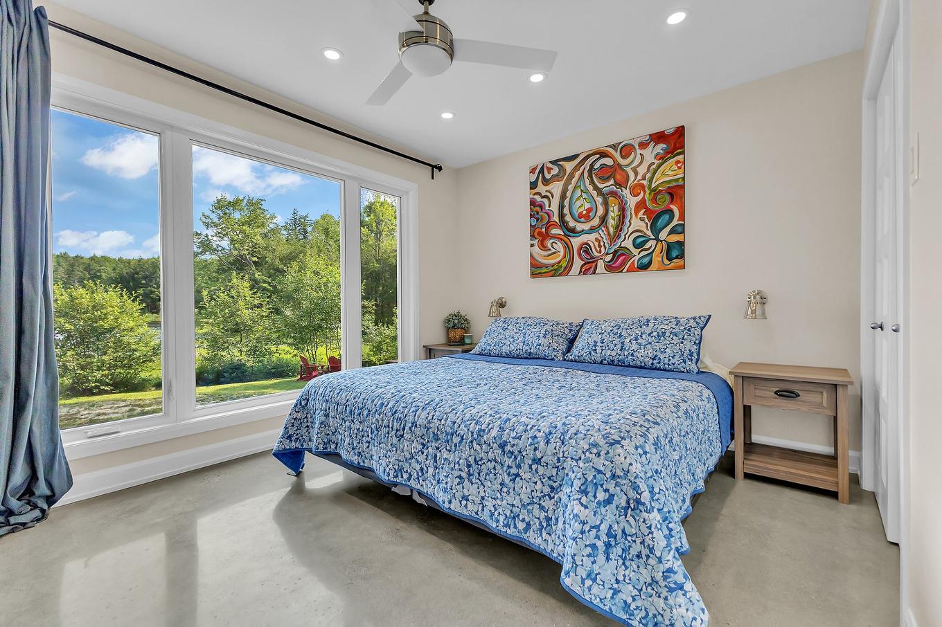 Primary bedroom - 132 Ch. Du Lac-Achigan, Val-Des-Monts, QC - Indoor Photo Showing Bedroom