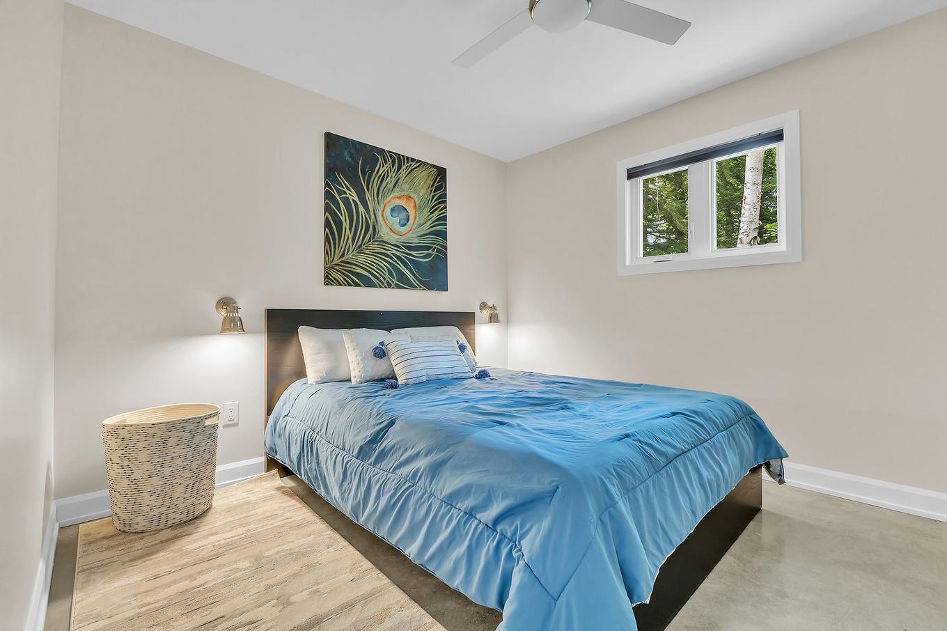 Bedroom - 132 Ch. Du Lac-Achigan, Val-Des-Monts, QC - Indoor Photo Showing Bedroom