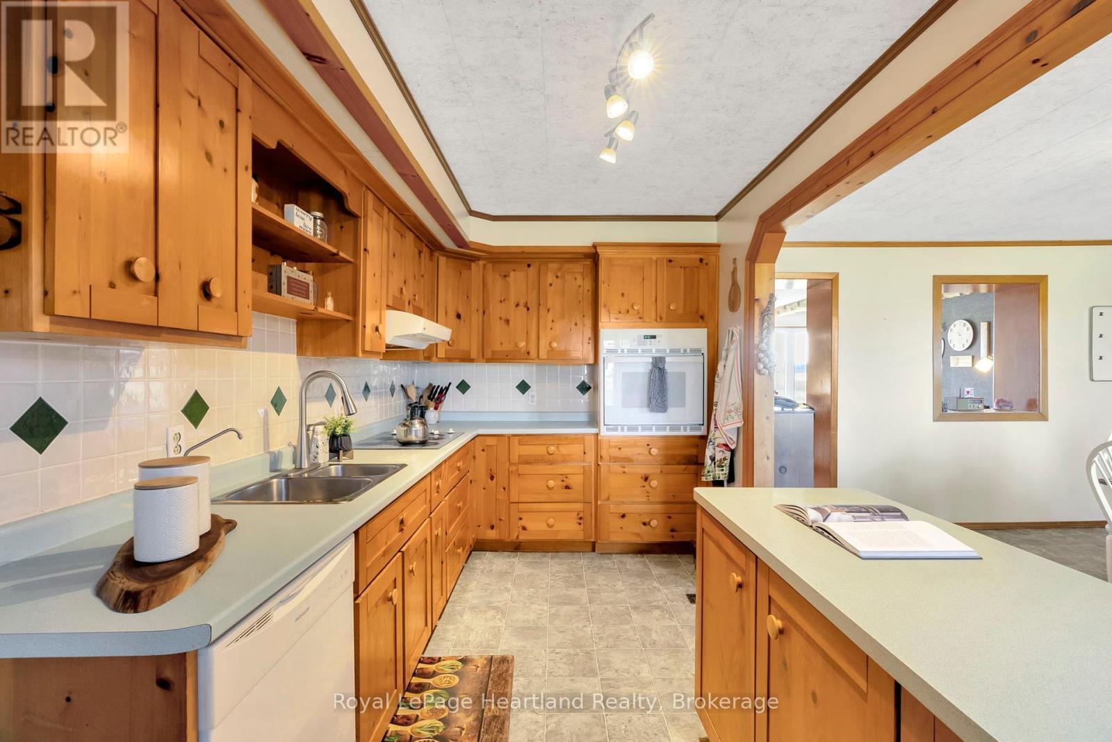 45870 Creamery Road, Howick, ON