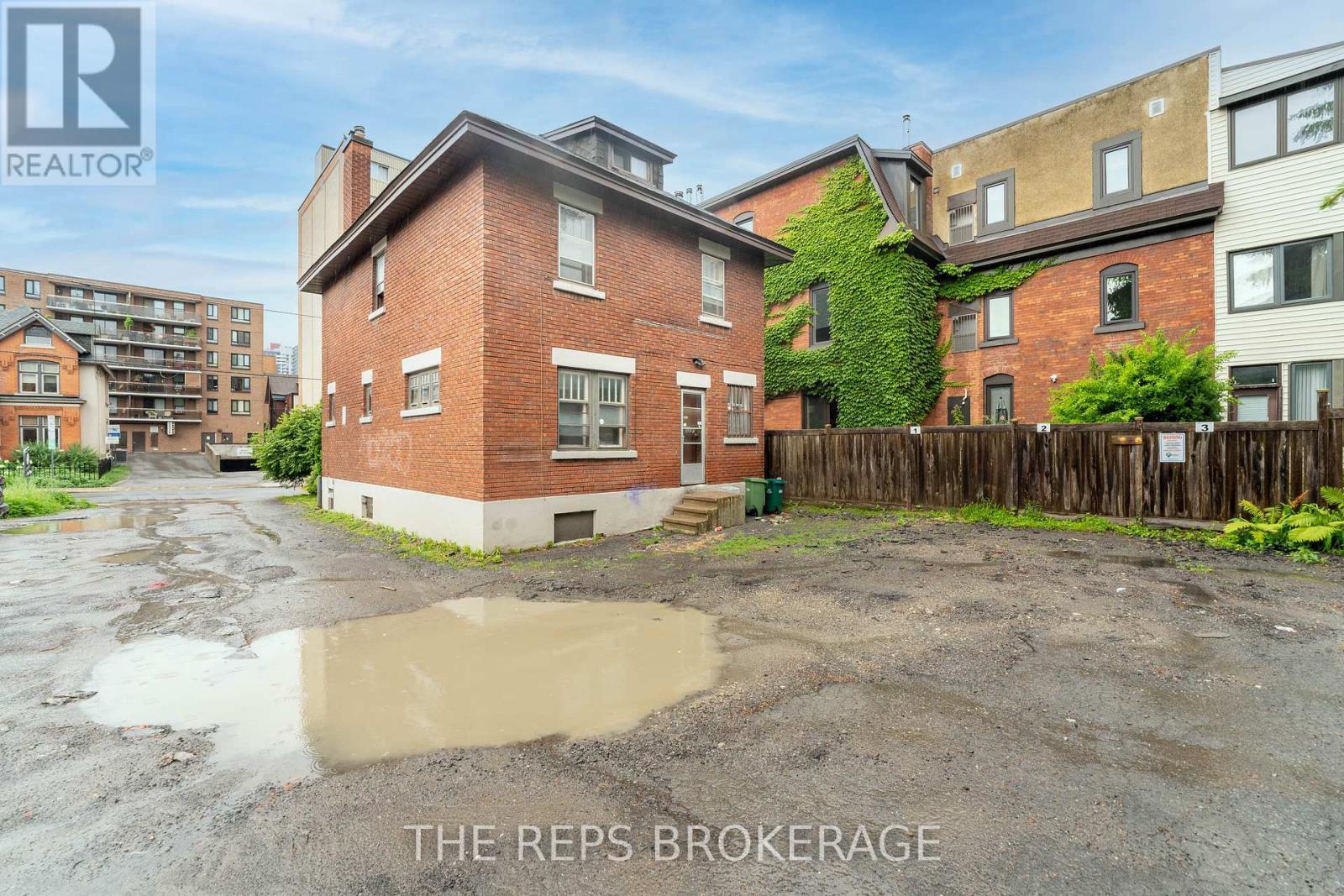 322 Waverley Street, Ottawa, ON - Outdoor