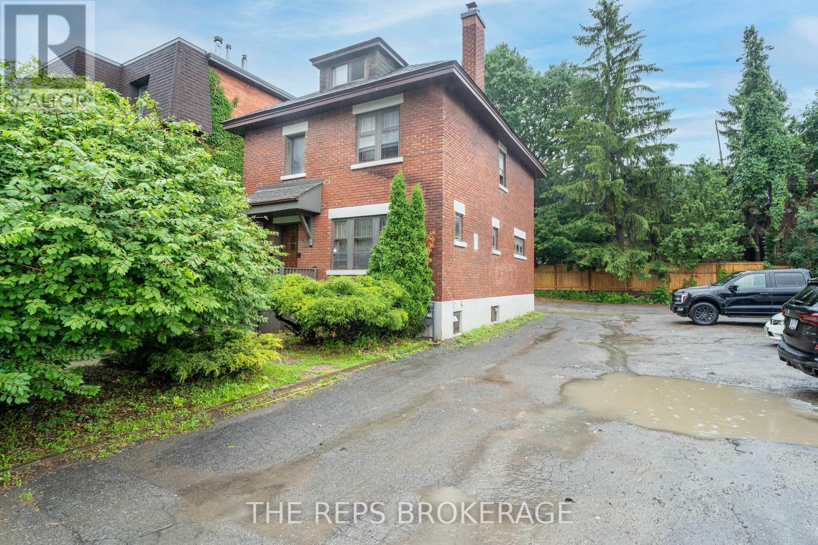 322 Waverley Street, Ottawa, ON - Outdoor