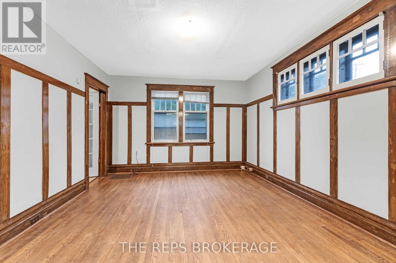 322 Waverley Street, Ottawa, ON - Indoor Photo Showing Other Room