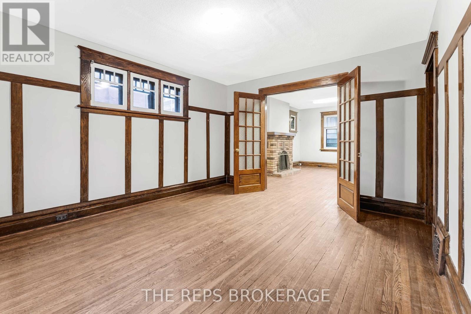 322 Waverley Street, Ottawa, ON - Indoor Photo Showing Other Room