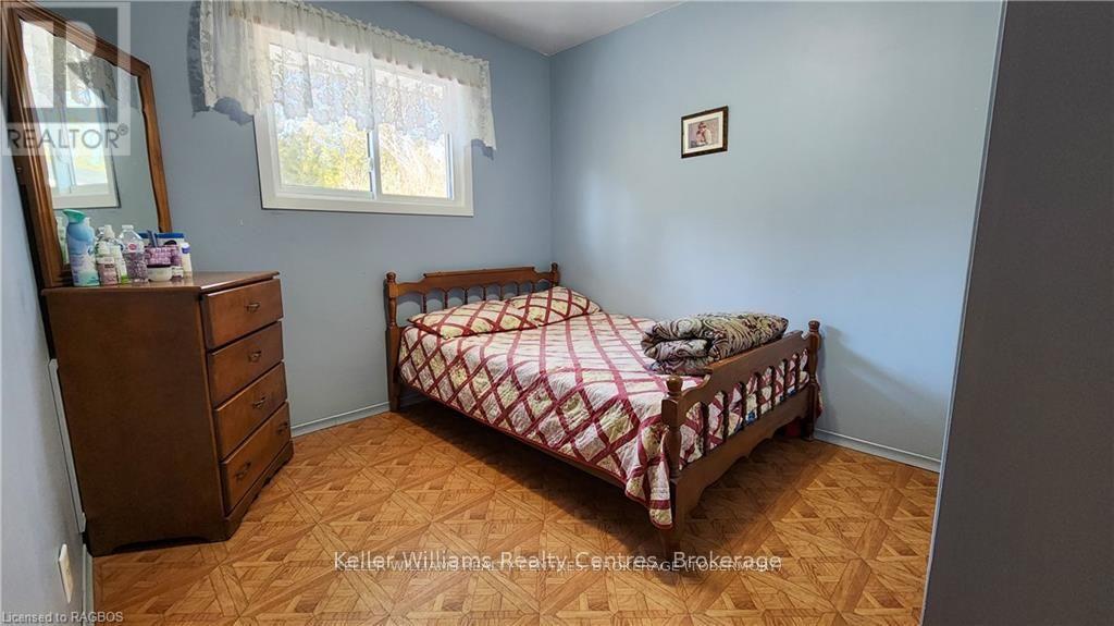 1 Cardinal Crescent, Northern Bruce Peninsula, ON - Indoor Photo Showing Bedroom