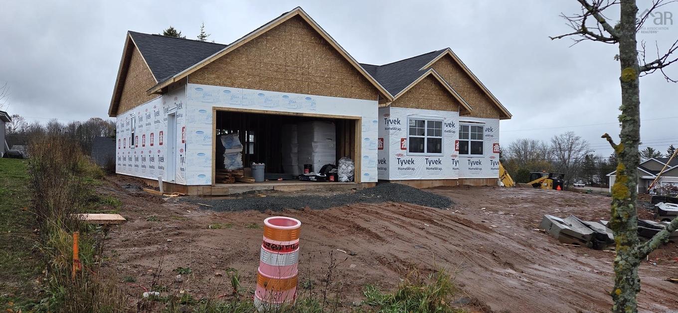 25 Ridge, Stewiacke, NS