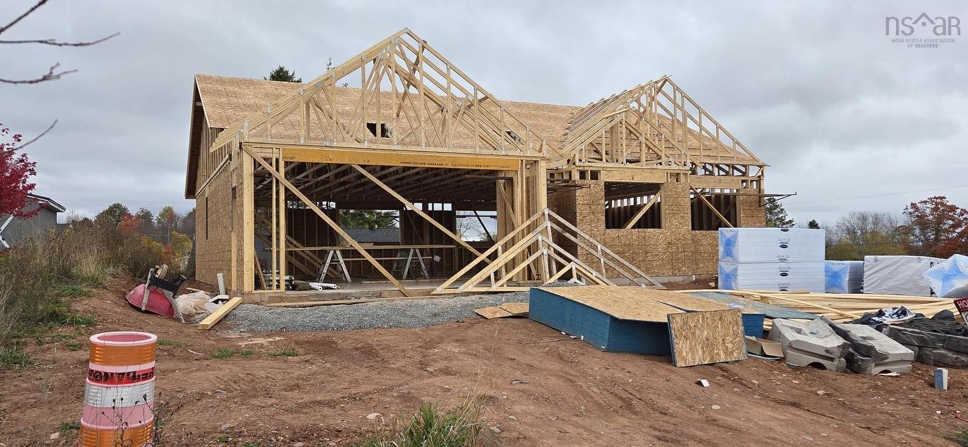 25 Ridge, Stewiacke, NS