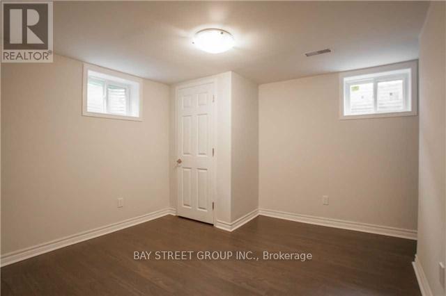 1011 Janette Street, Newmarket, ON - Indoor Photo Showing Other Room