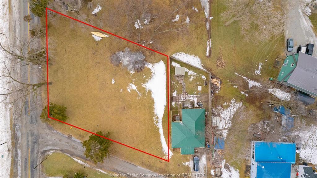 5 Beach, Leamington, ON